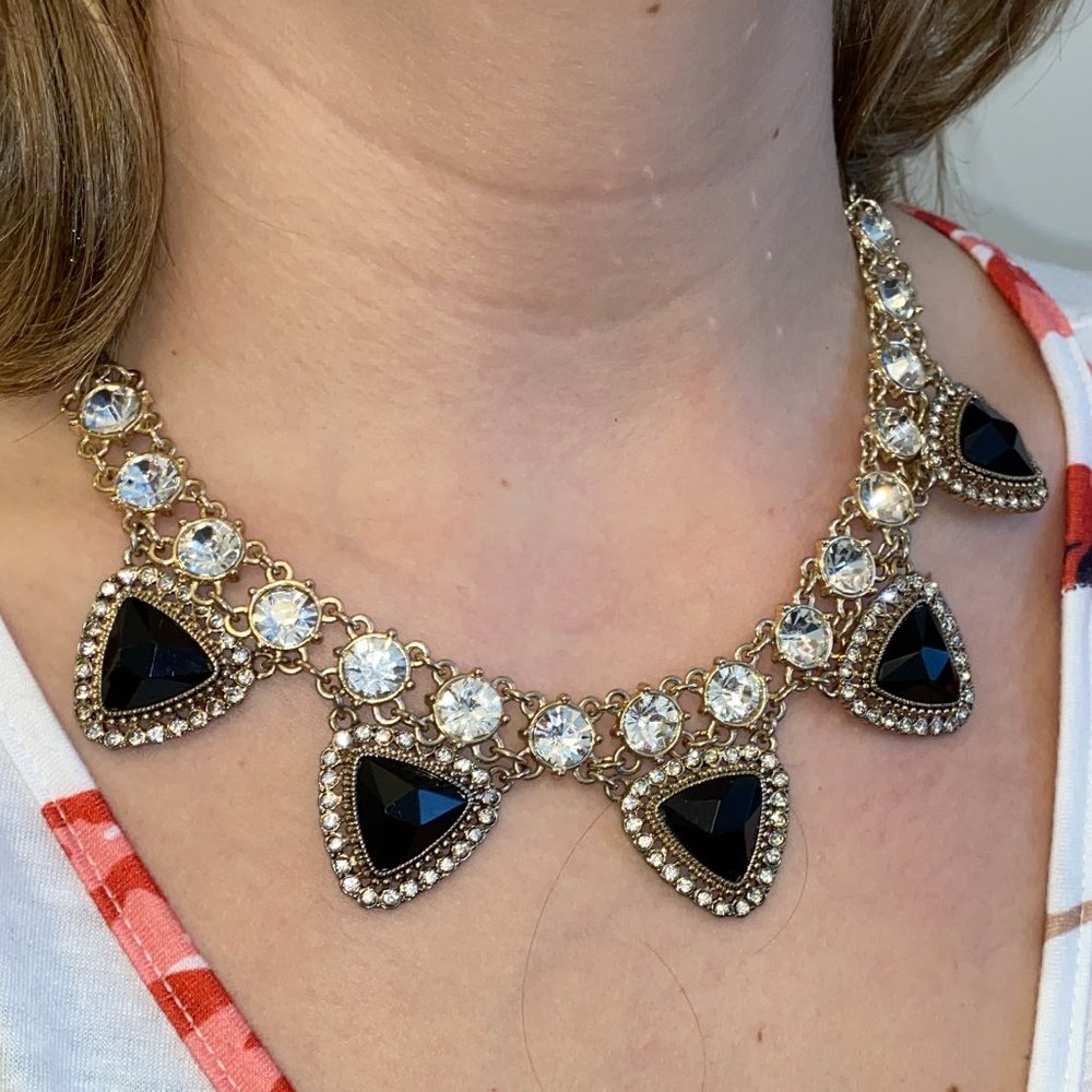 Costume Jewelry Necklace Gold Tone Black Triangular Stones and Clear Stones